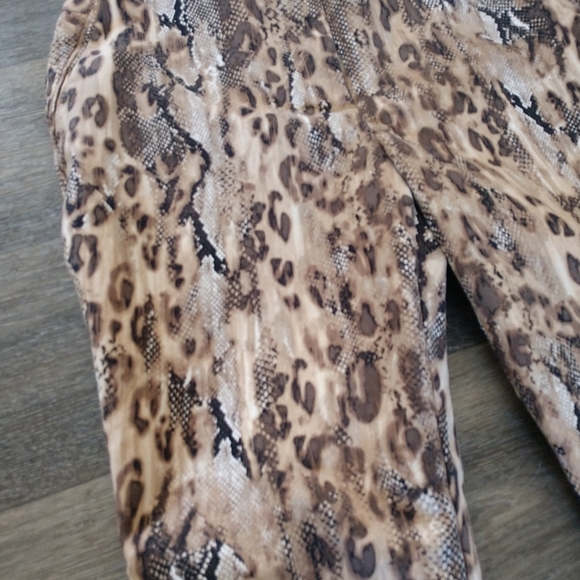 Chico's Slimming ankle Capri Pant XL Size 3 - Picture 4 of 4